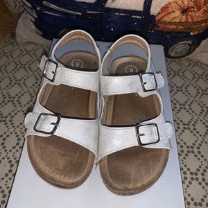 Girls white and silver sandals.